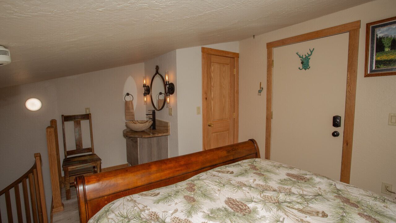 Photo of Bedroom in Crested Butte