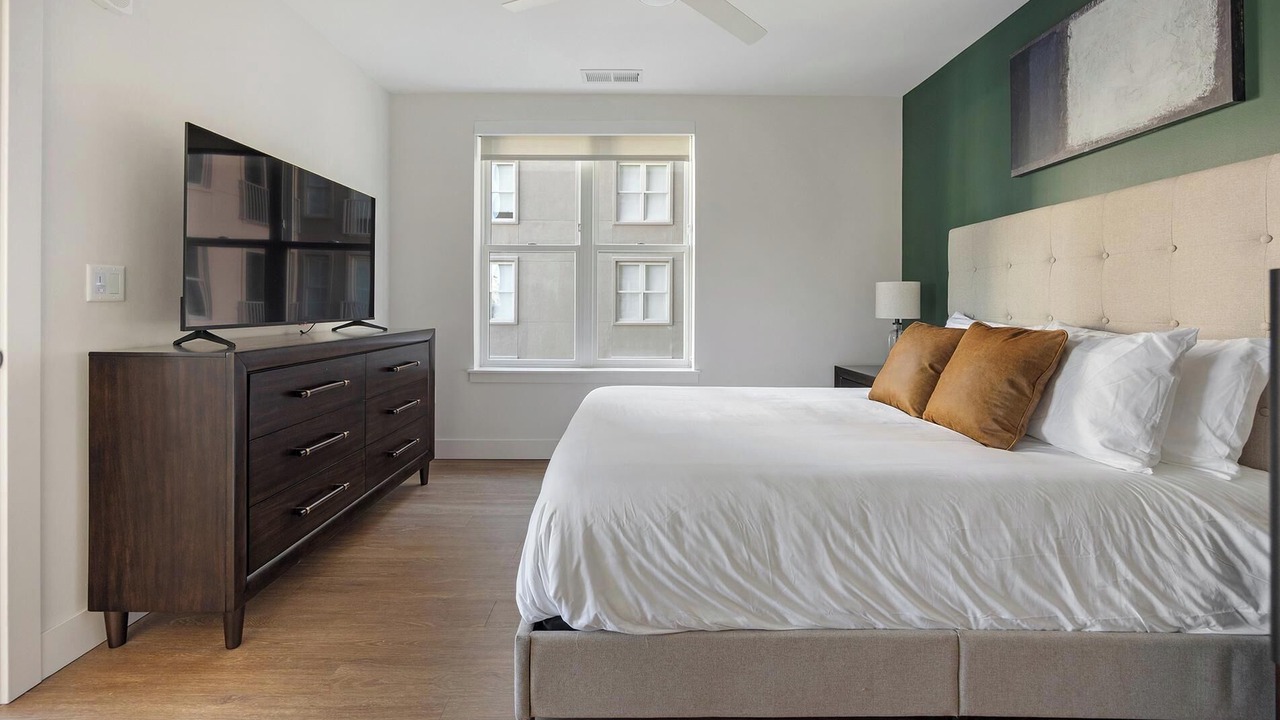 Photo of Bedroom in Uptown