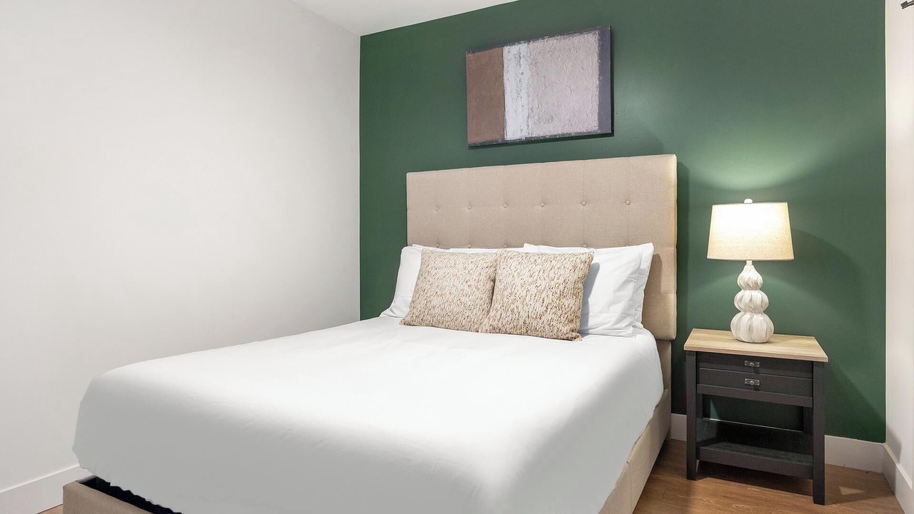 Photo of Bedroom in Uptown