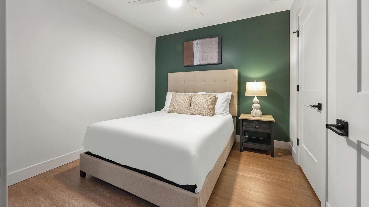 Photo of Bedroom in Uptown