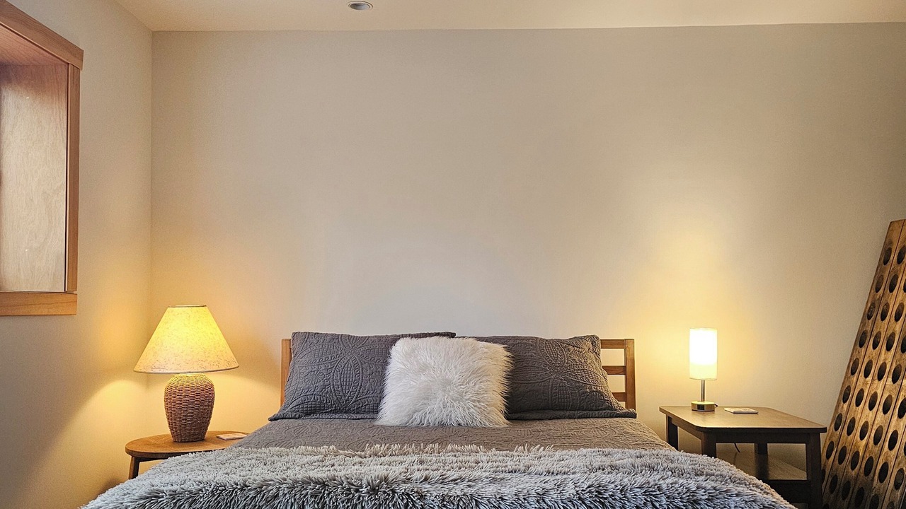 Photo of Bedroom in Okanagan-Similkameen