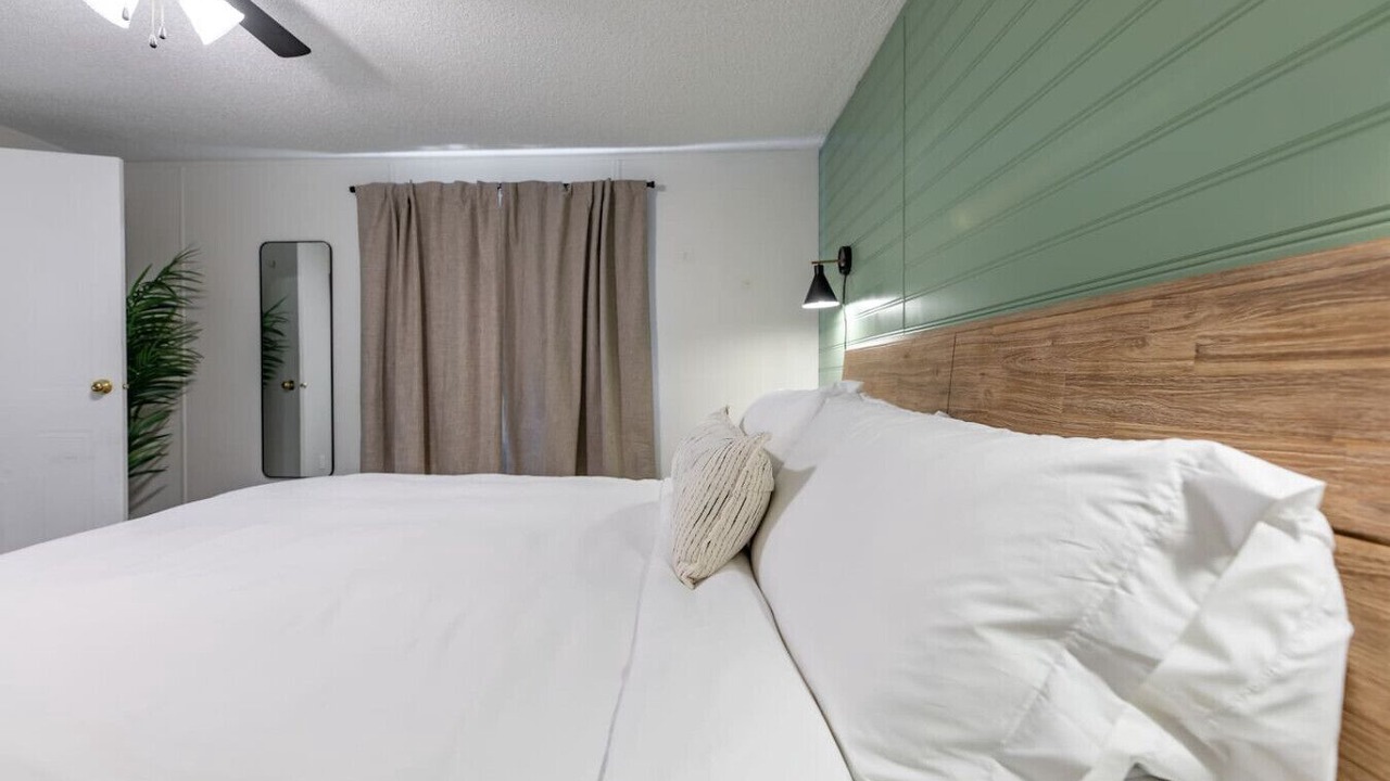 Photo of Bedroom in Hinton