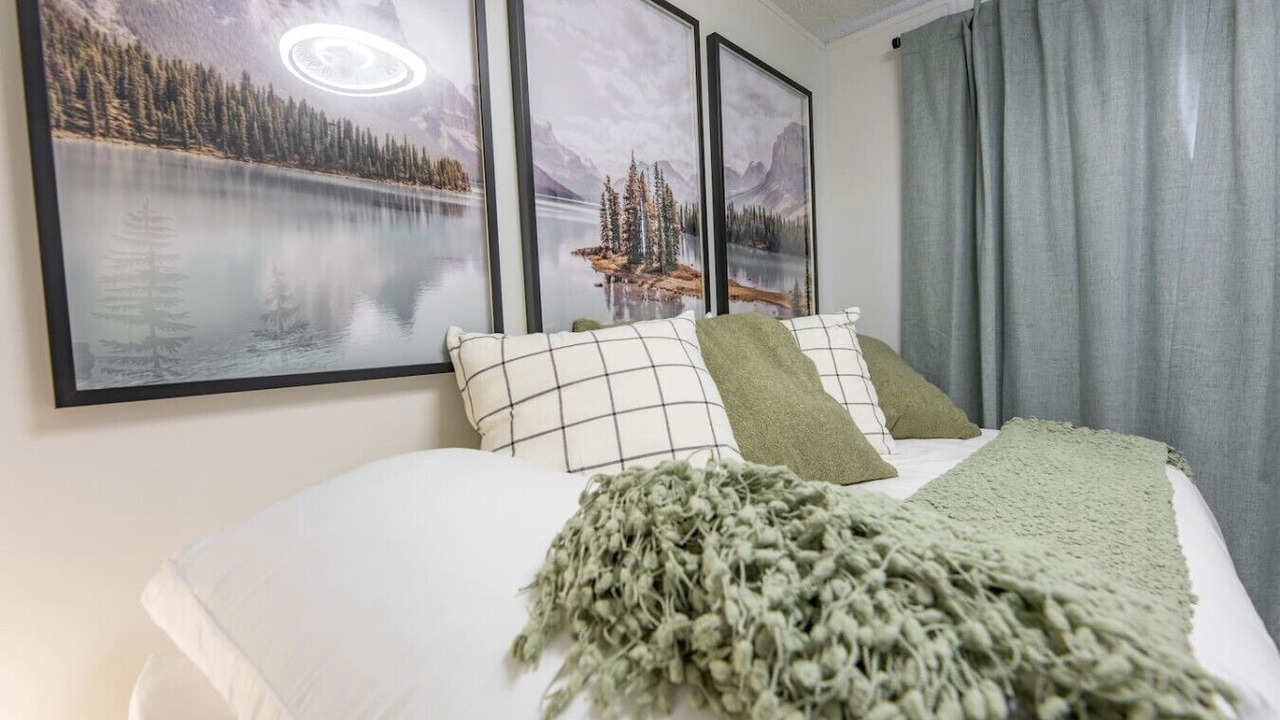 Photo of Bedroom in Hinton