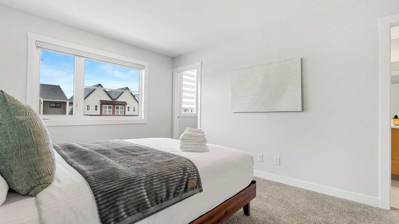 Photo of Bedroom in Evanston