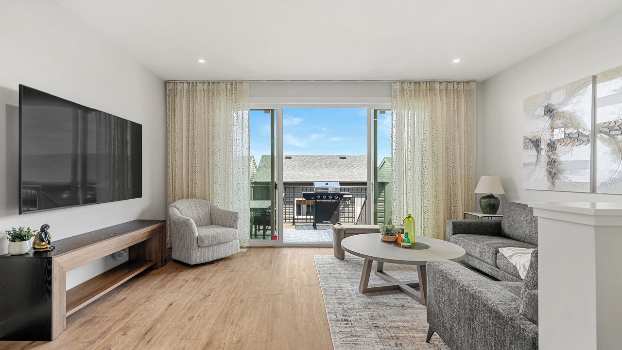 Photo of Livingroom in Evanston