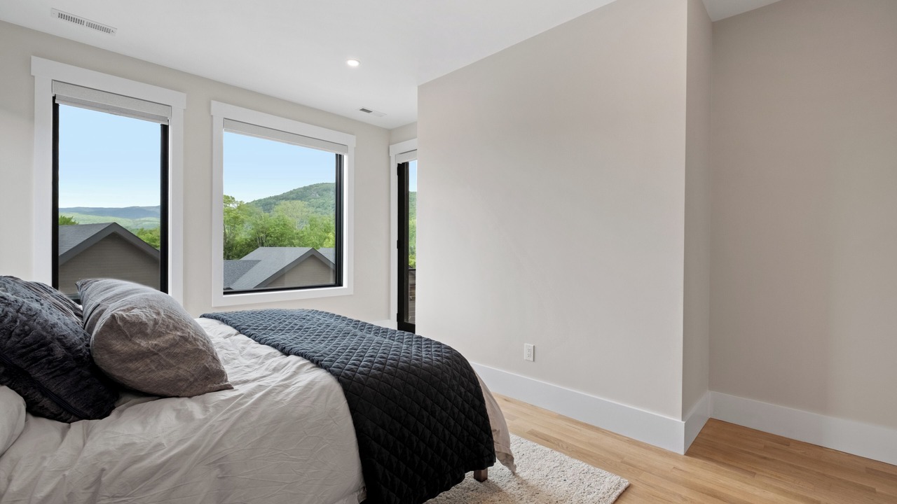 Photo of Bedroom in Lincoln