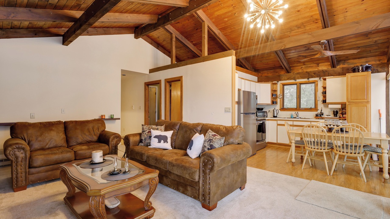 Photo of Livingroom in Schroon Lake