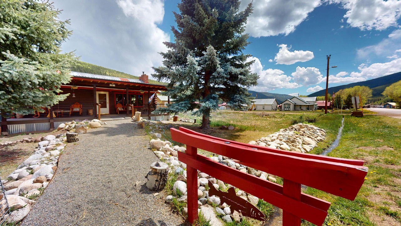 Photo of Outdoor in Pitkin