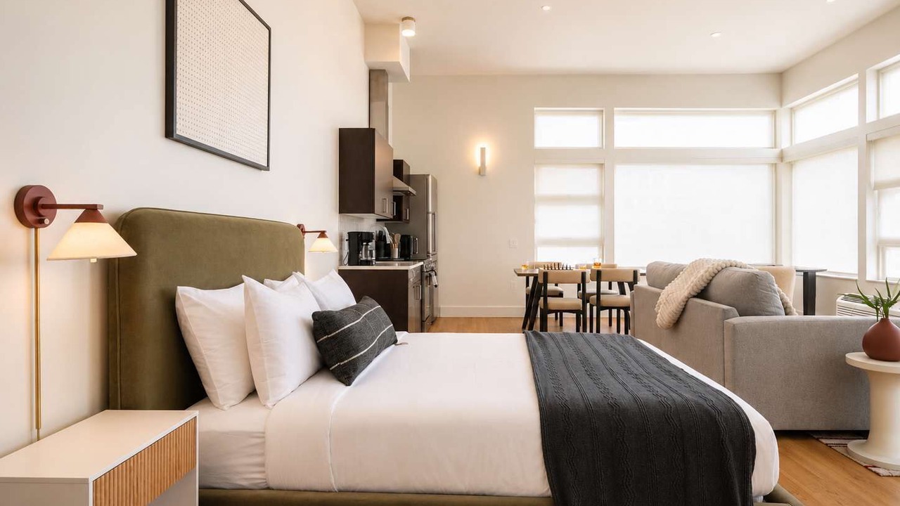 Photo of Bedroom in Cherry Creek