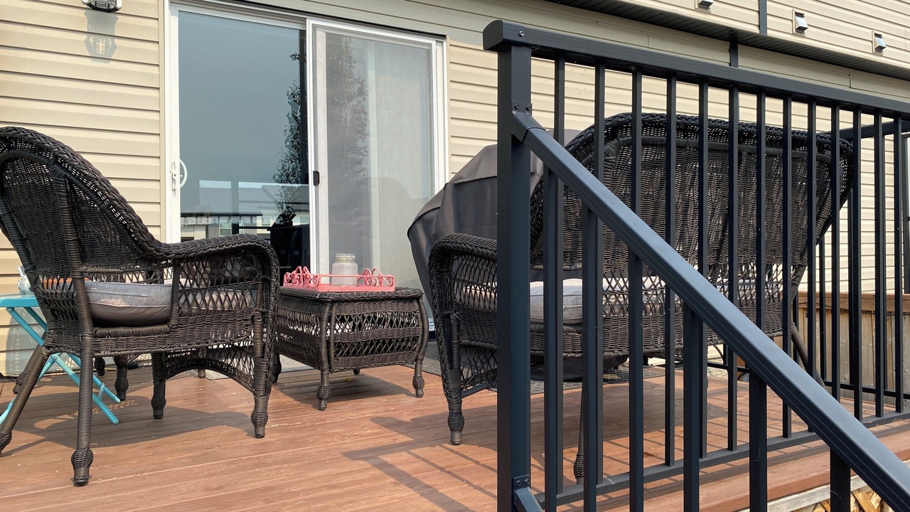Photo of Patio Balcony in Sylvan Lake