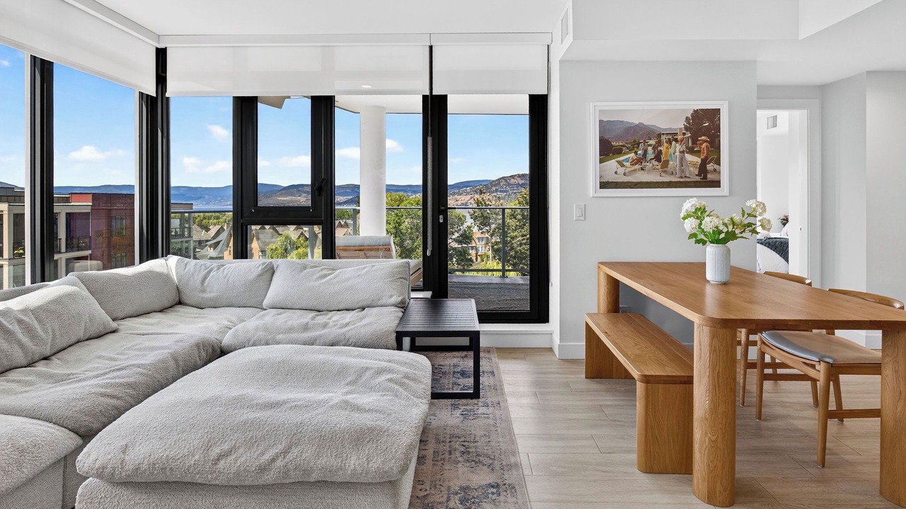 Photo of Livingroom in South Pandosy