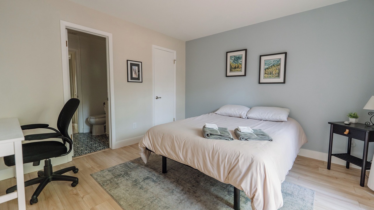 Photo of Bedroom in Dam East - West