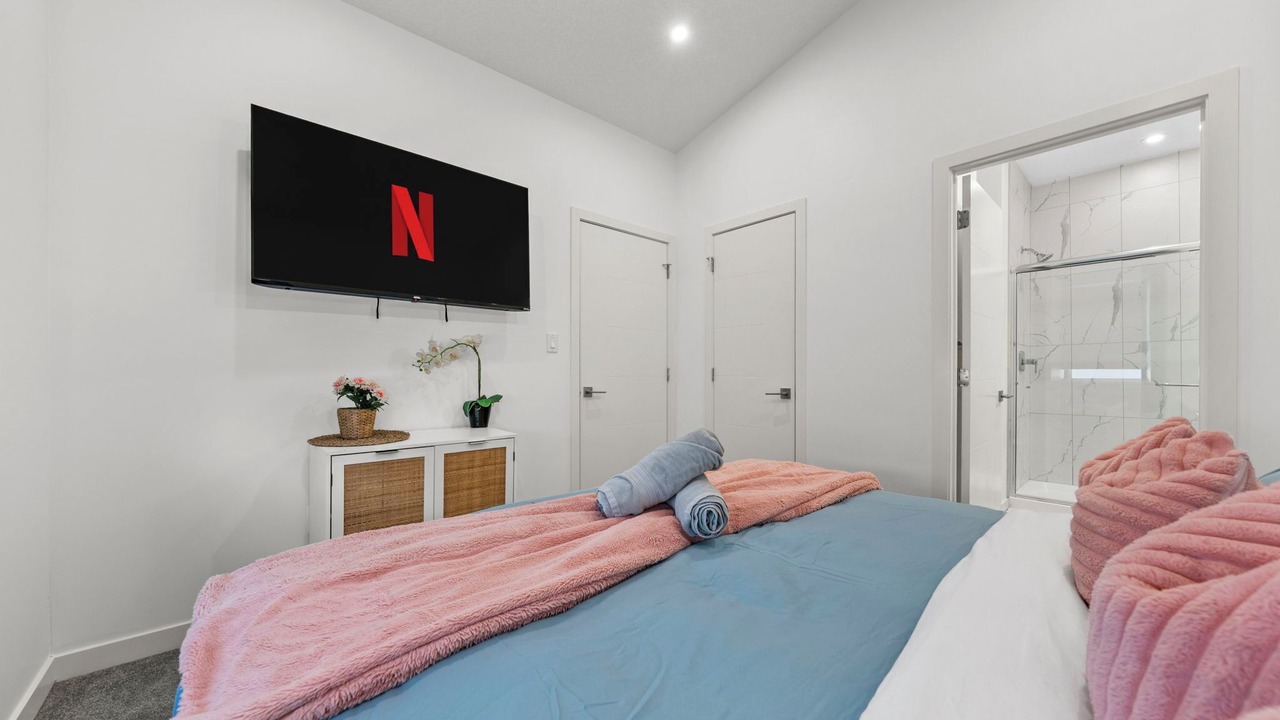 Photo of Bedroom in Jasper Place