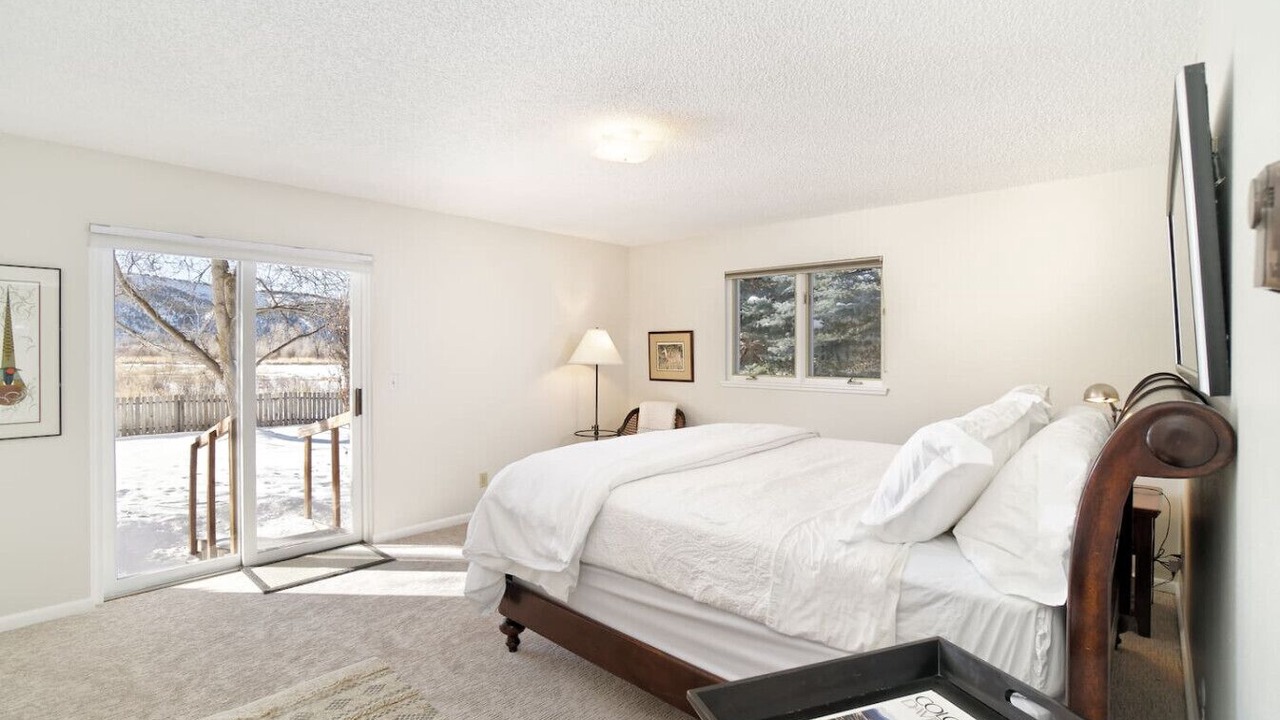 Photo of Bedroom in Carbondale