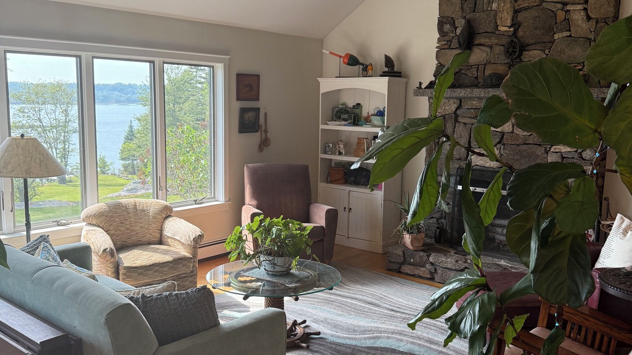 Photo of Livingroom in Sebasco