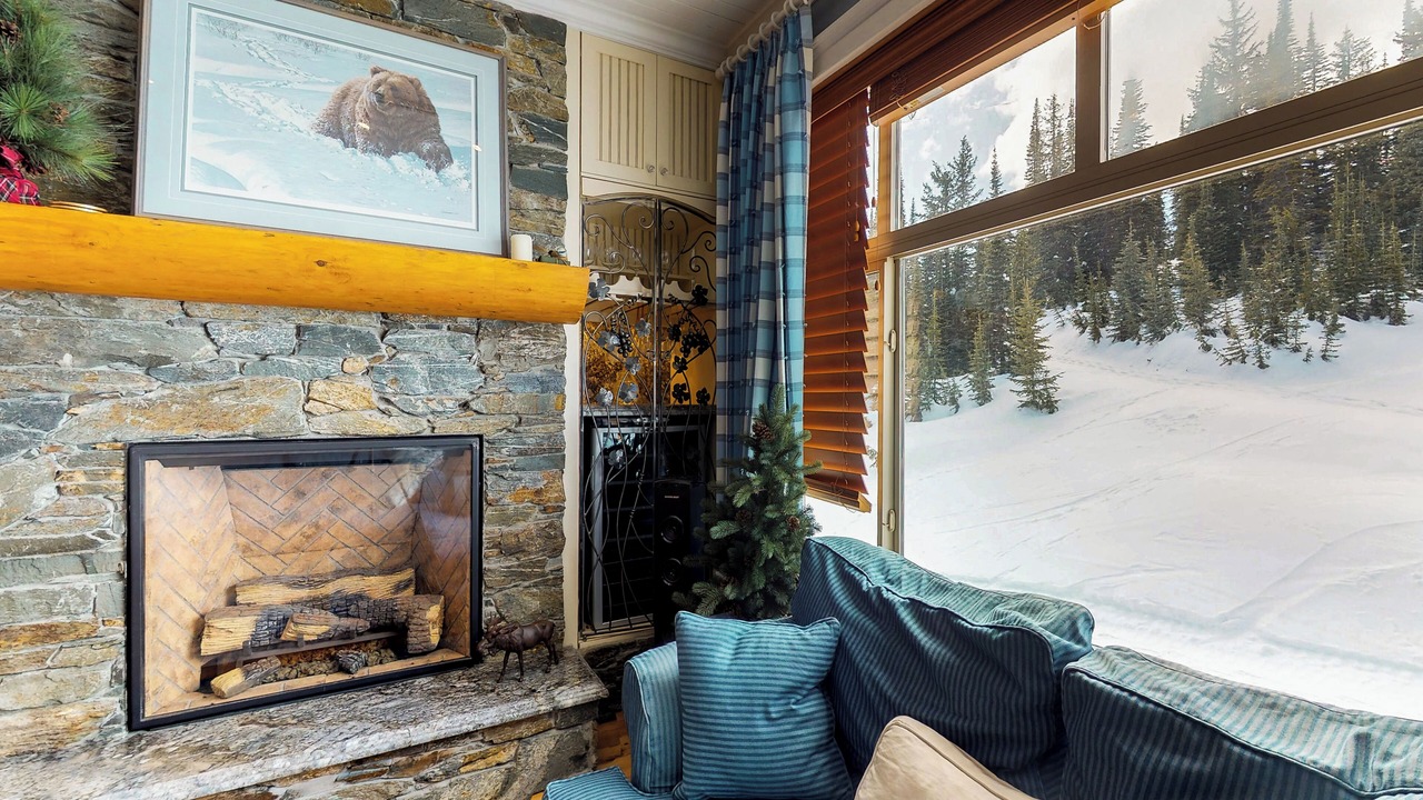 Photo of Bedroom in Big White Ski Resort