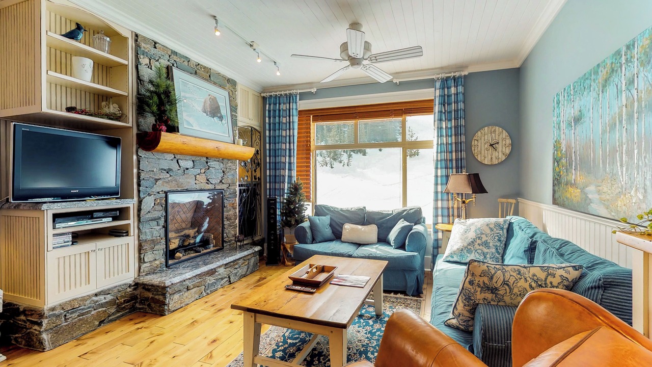 Photo of Bedroom in Big White Ski Resort