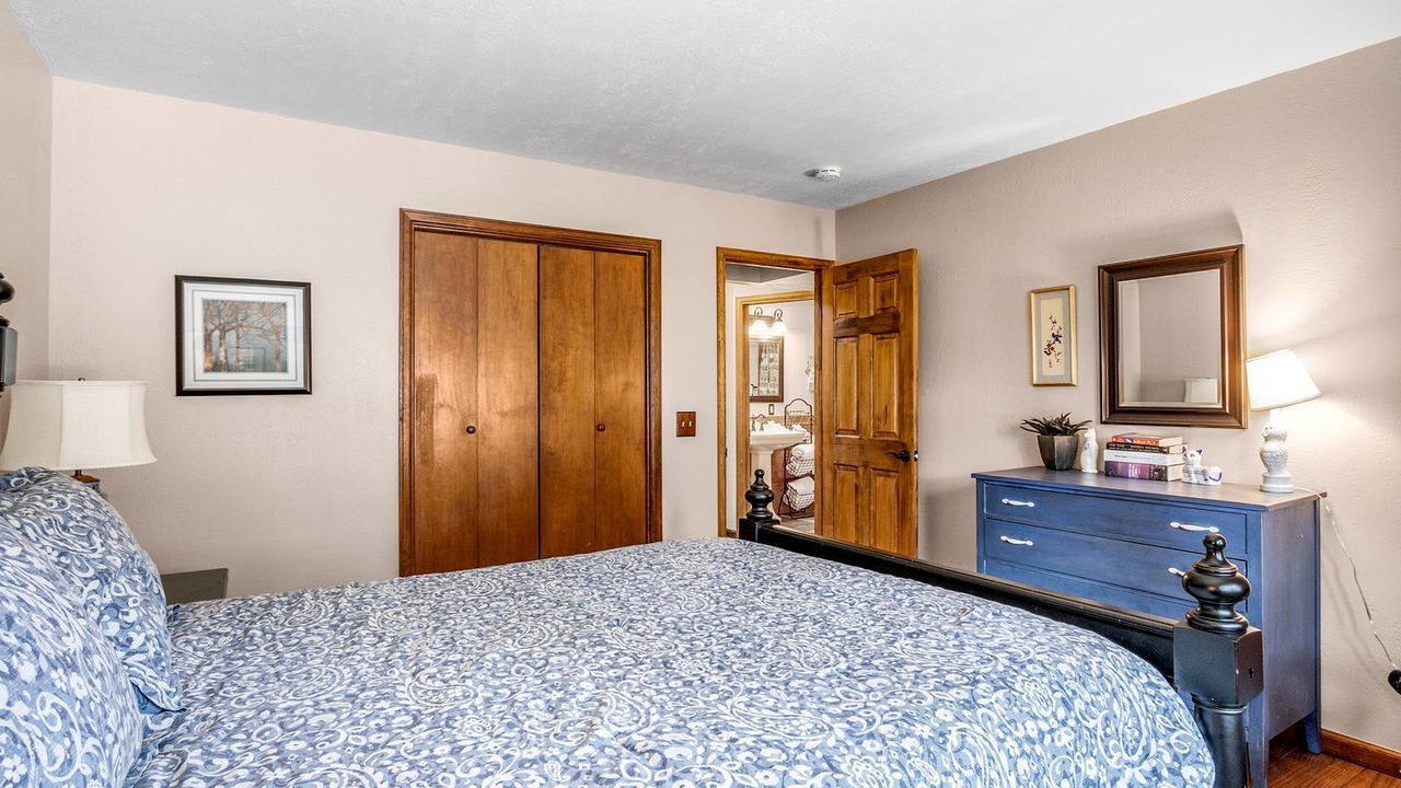 Photo of Bedroom in Carriage Hills