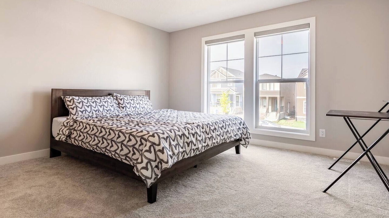 Photo of Bedroom in Evanston