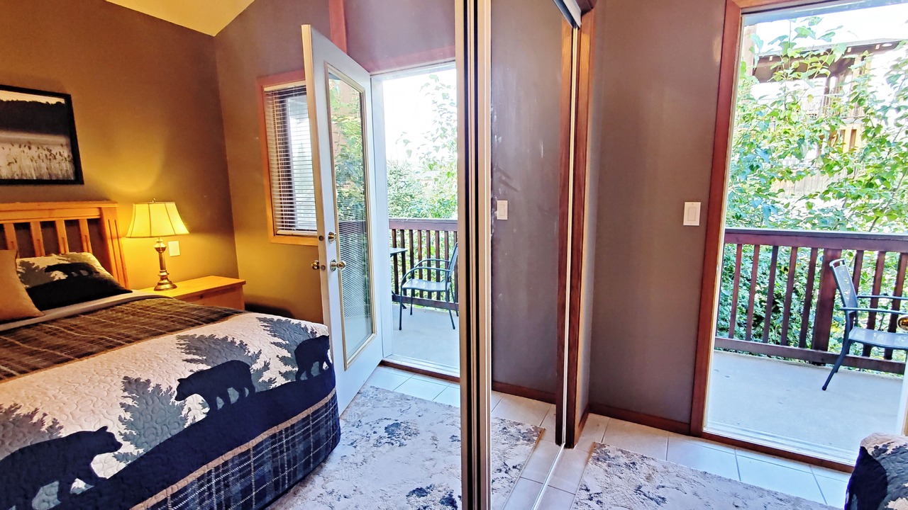 Photo of Bedroom in Sunburst Estates