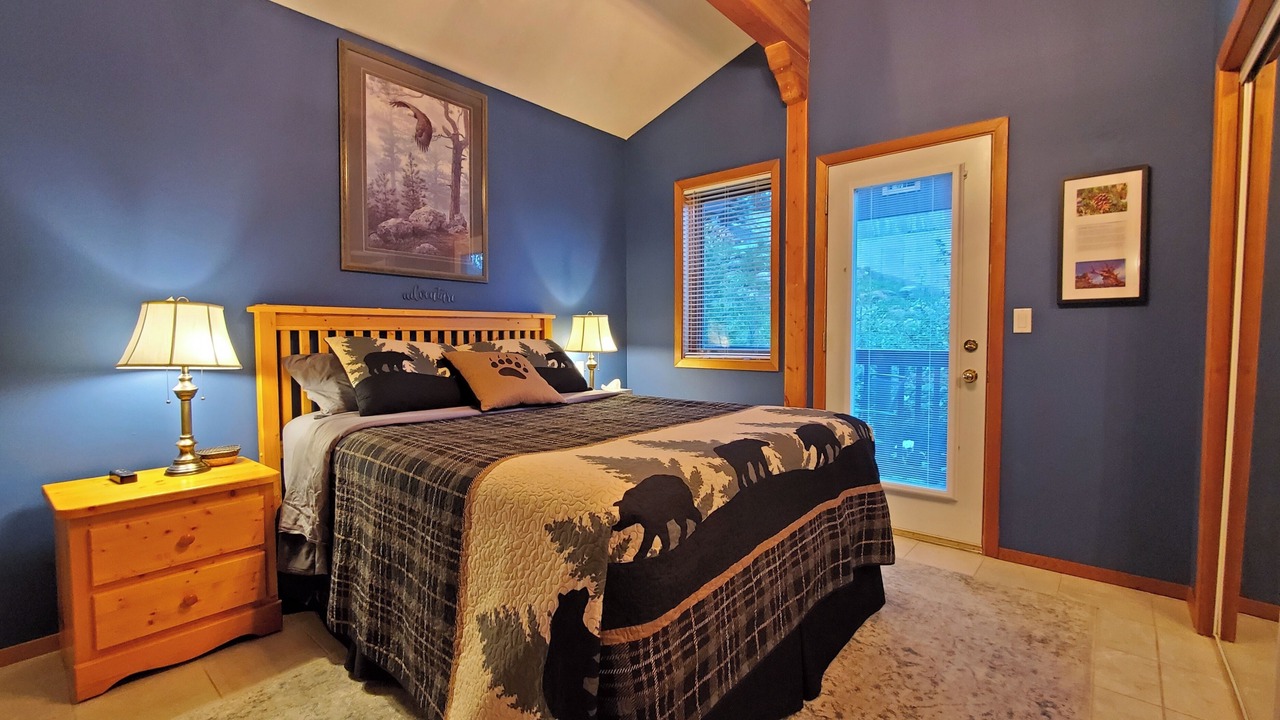 Photo of Bedroom in Sunburst Estates