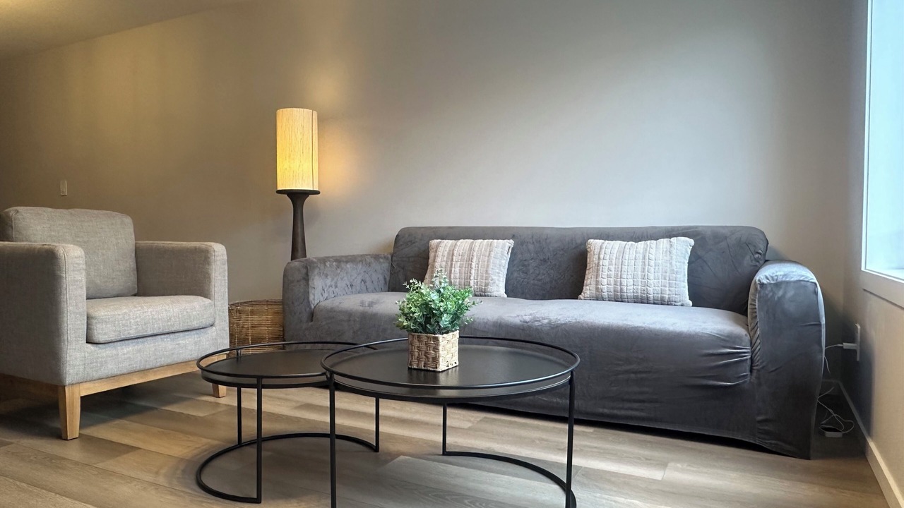 Photo of Livingroom in Airdrie