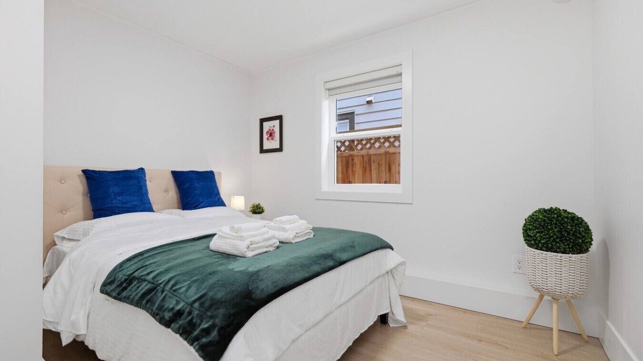 Photo of Bedroom in White Rock