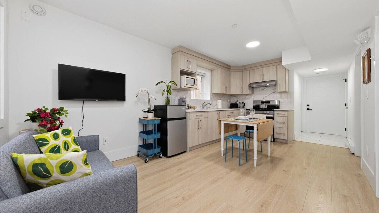 Photo of Livingroom in White Rock
