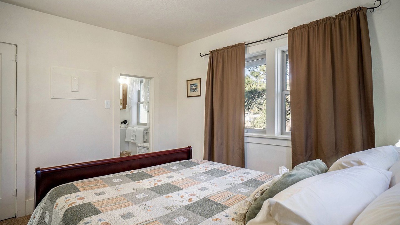 Photo of Bedroom in Estes Park
