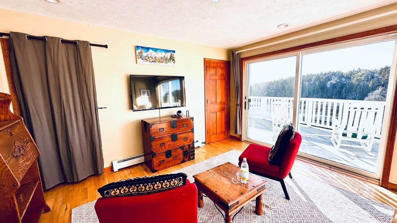 Photo of Livingroom in West Point