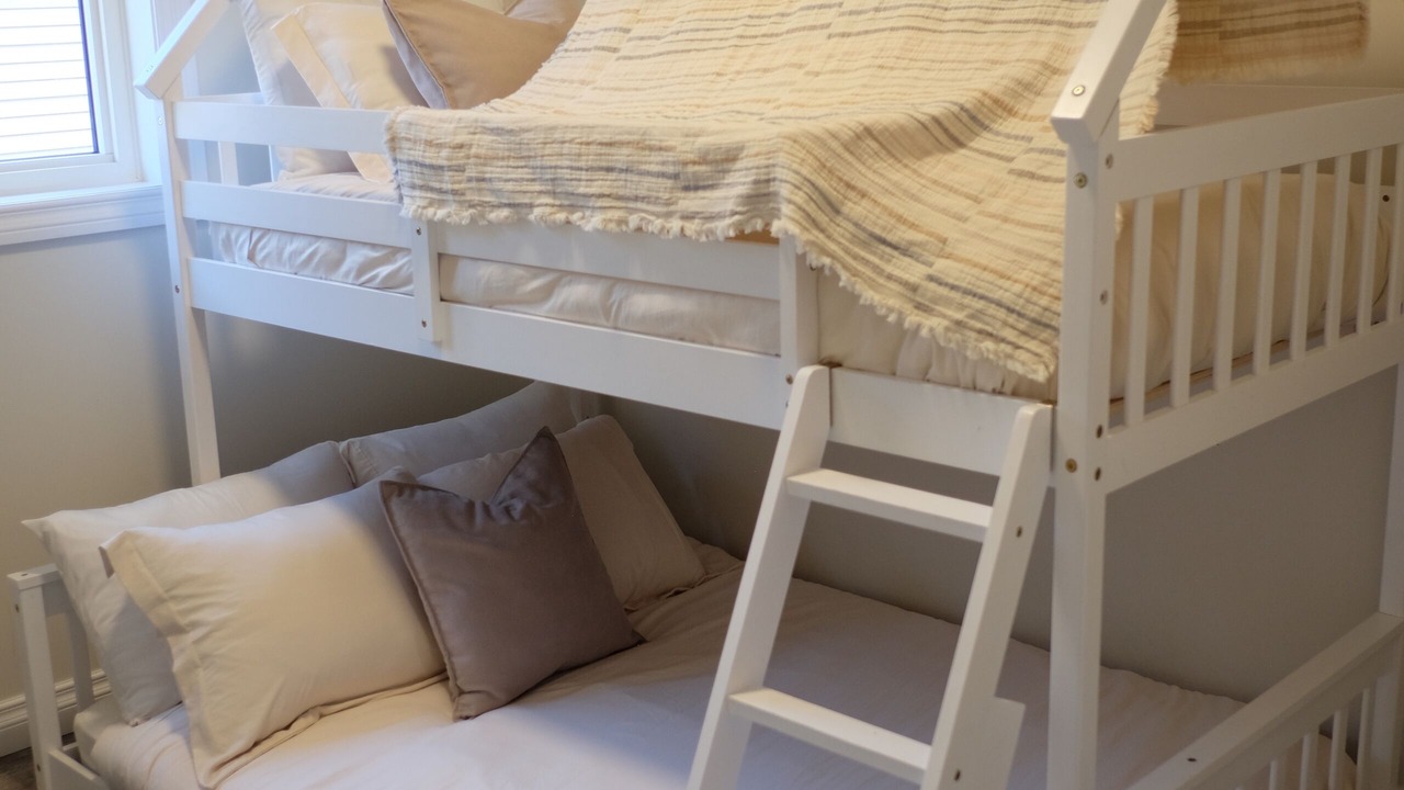 Photo of Bedroom in Sylvan Lake