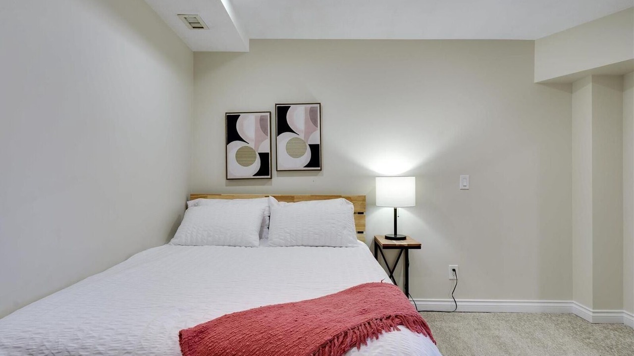 Photo of Bedroom in North End