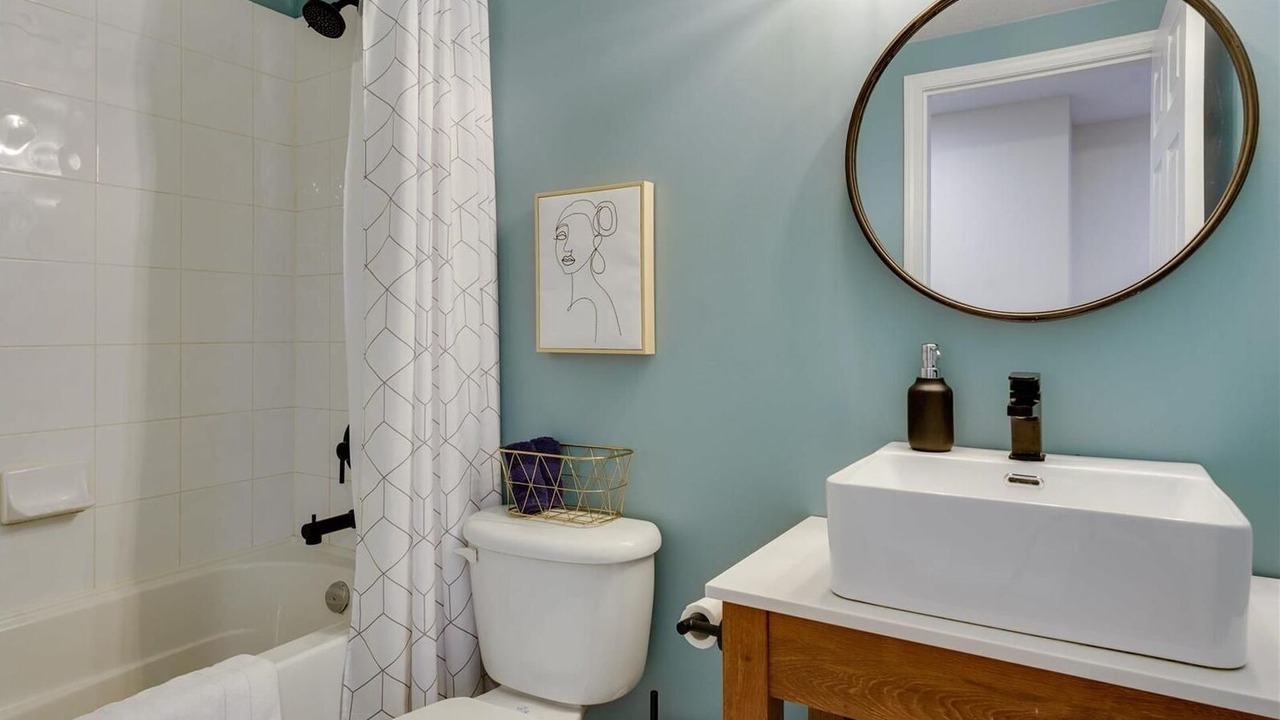 Photo of Bathroom in North End