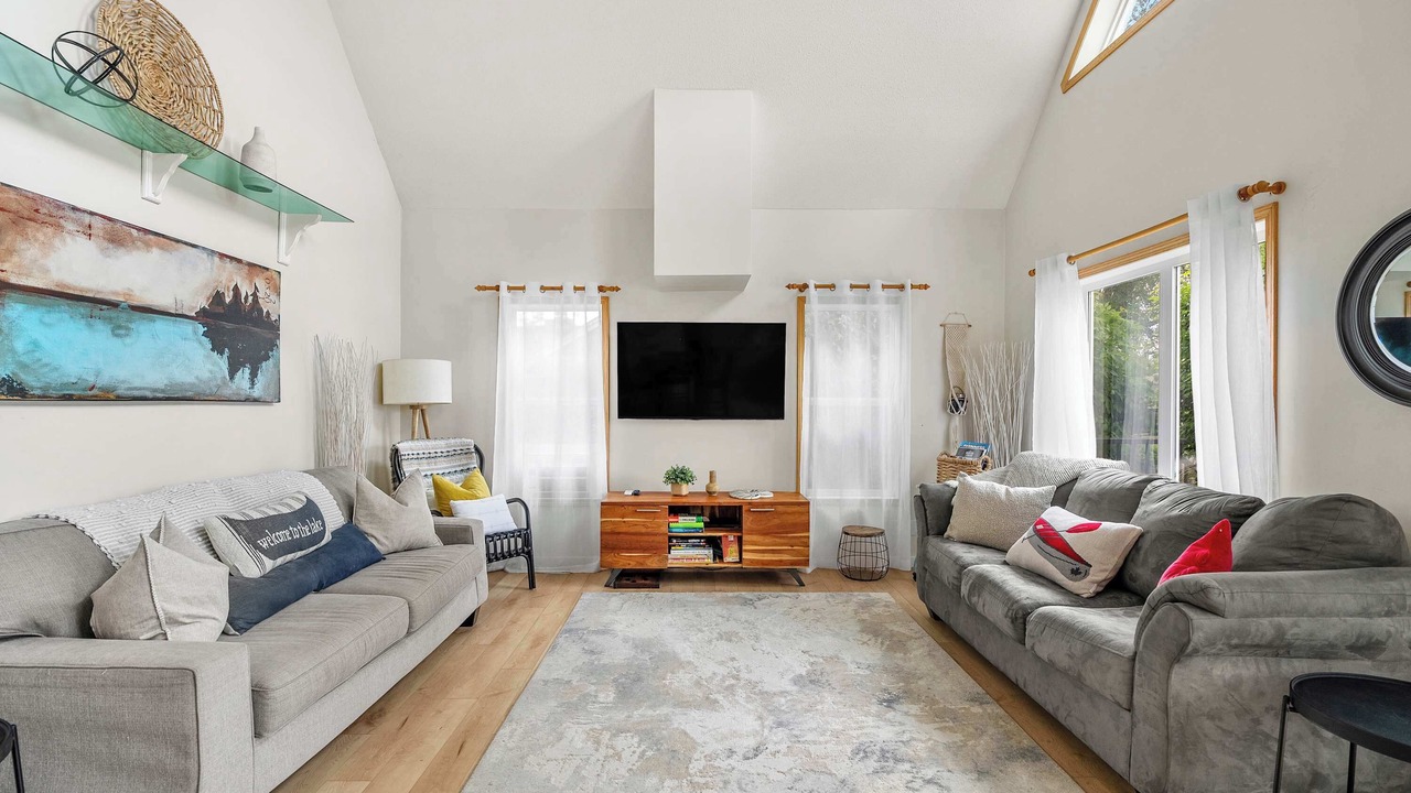 Photo of Bedroom in Sylvan Lake
