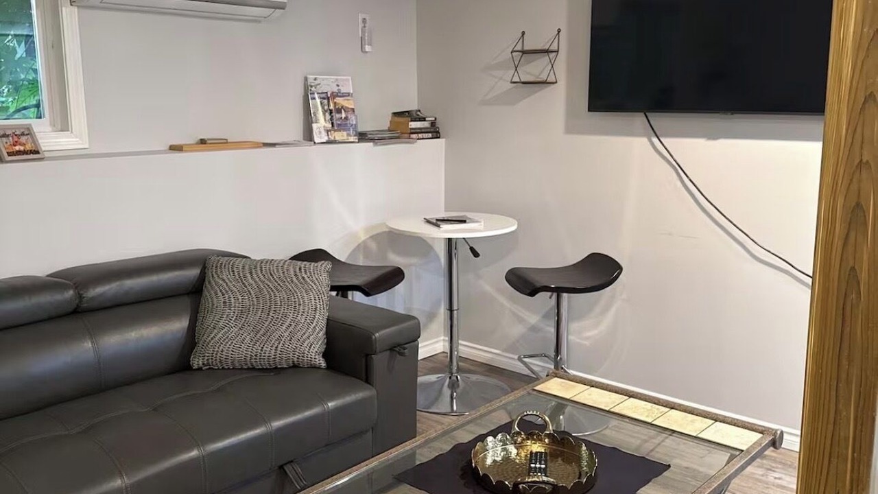 Photo of Livingroom in North Oyster