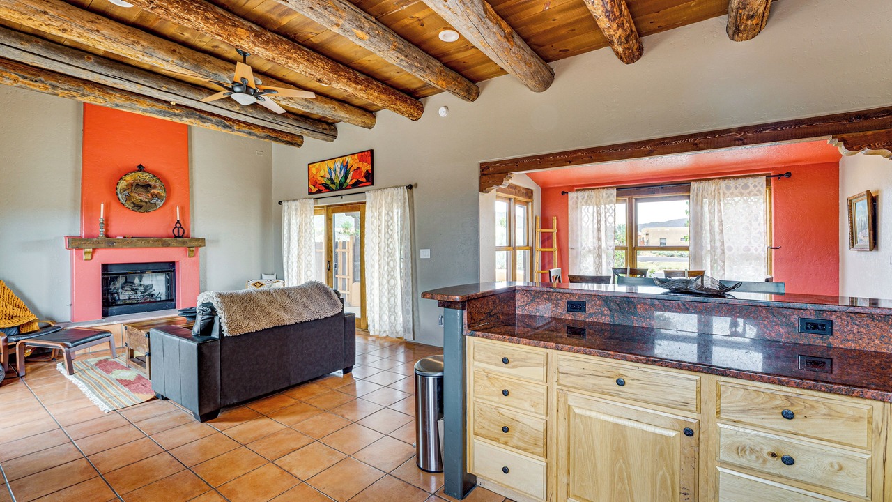 Photo of Livingroom in Taos