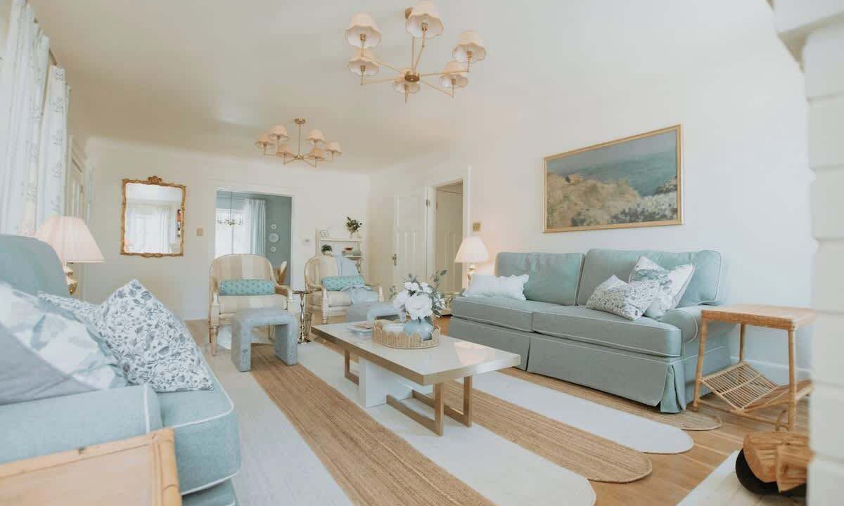Photo of Livingroom in Downtown Albuquerque