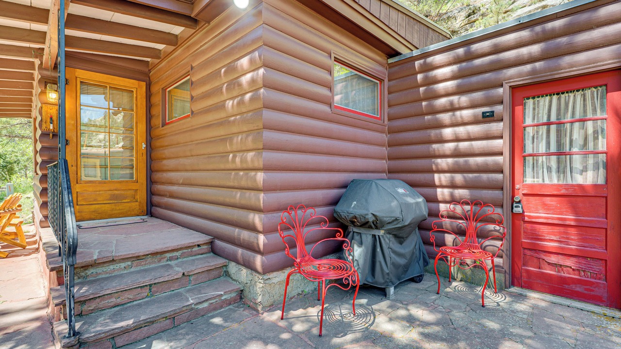 Photo of Outdoor in Drake