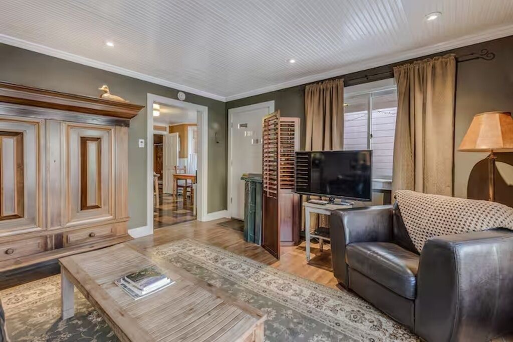 Photo of Livingroom in Glenwood Springs