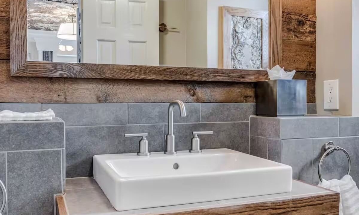 Photo of Bathroom in Glenwood Springs