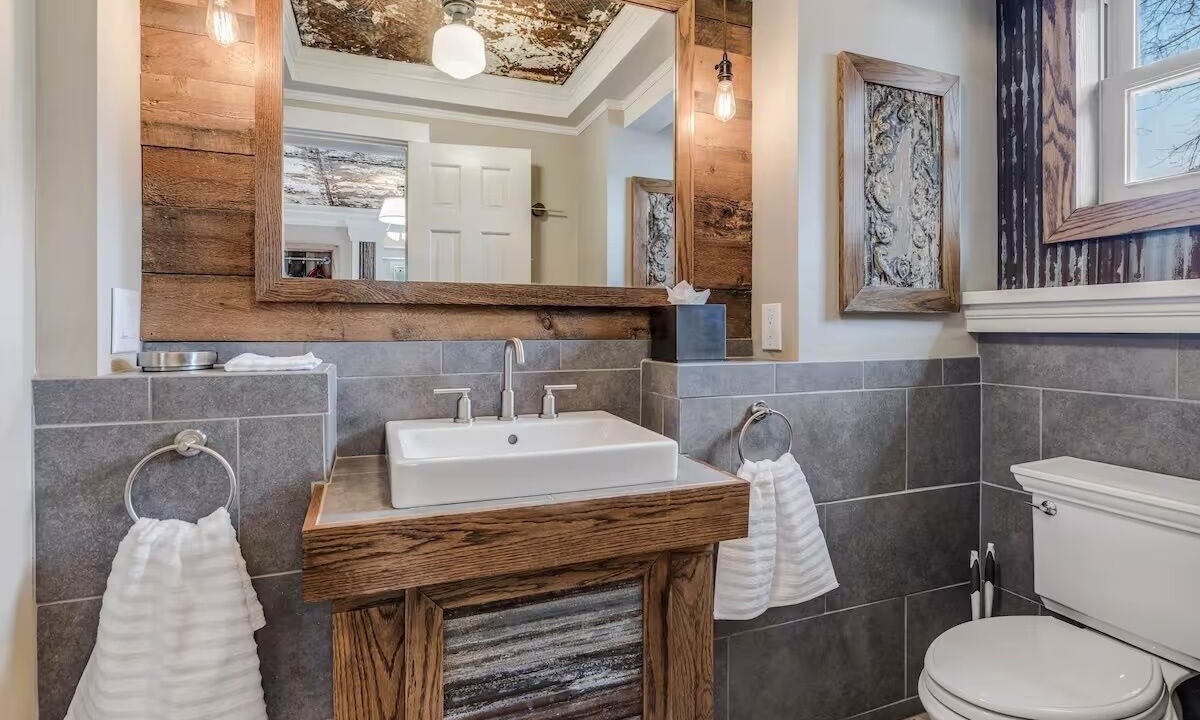 Photo of Bathroom in Glenwood Springs