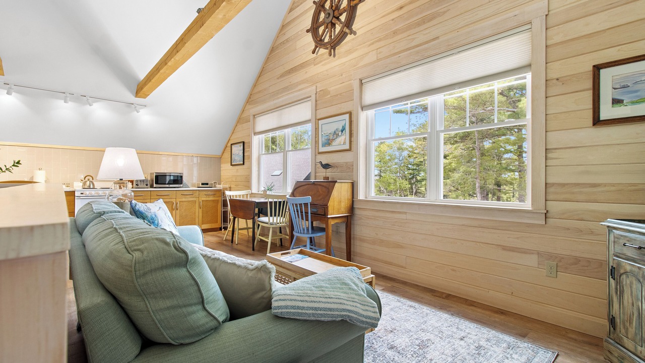 Photo of Livingroom in Cushing