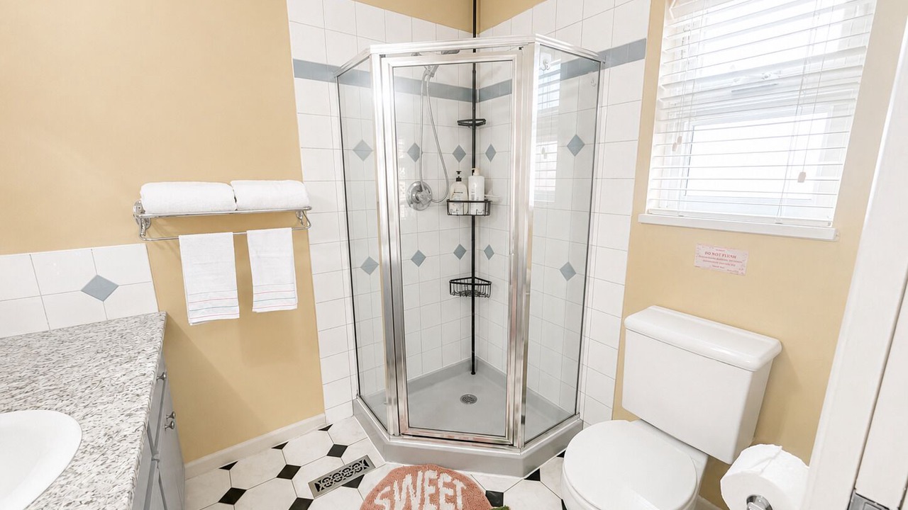 Photo of Bathroom in White Rock