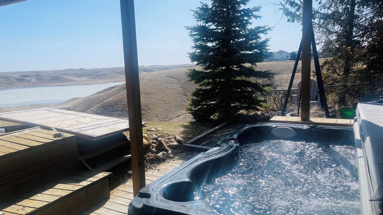 Photo of Outdoor in Vulcan County