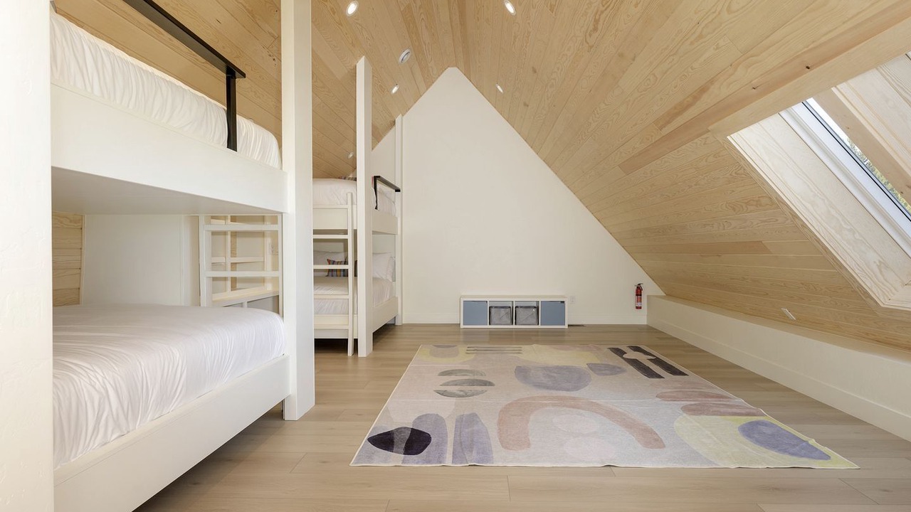 Photo of Bedroom in Winter Park Highlands