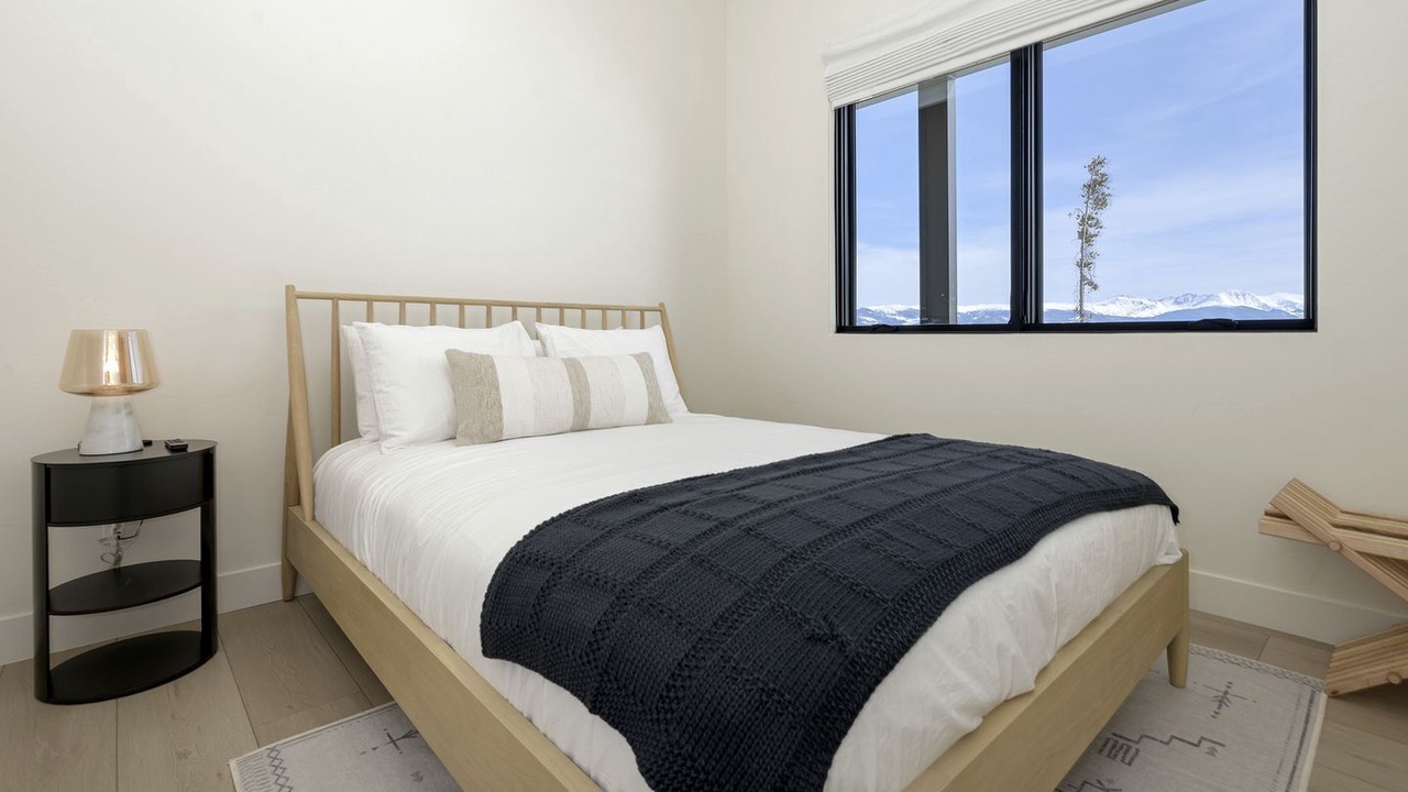 Photo of Bedroom in Winter Park Highlands