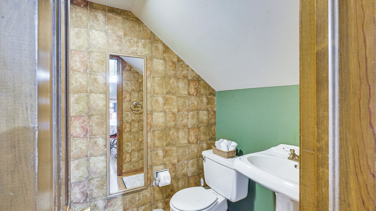 Photo of Bathroom in Medina