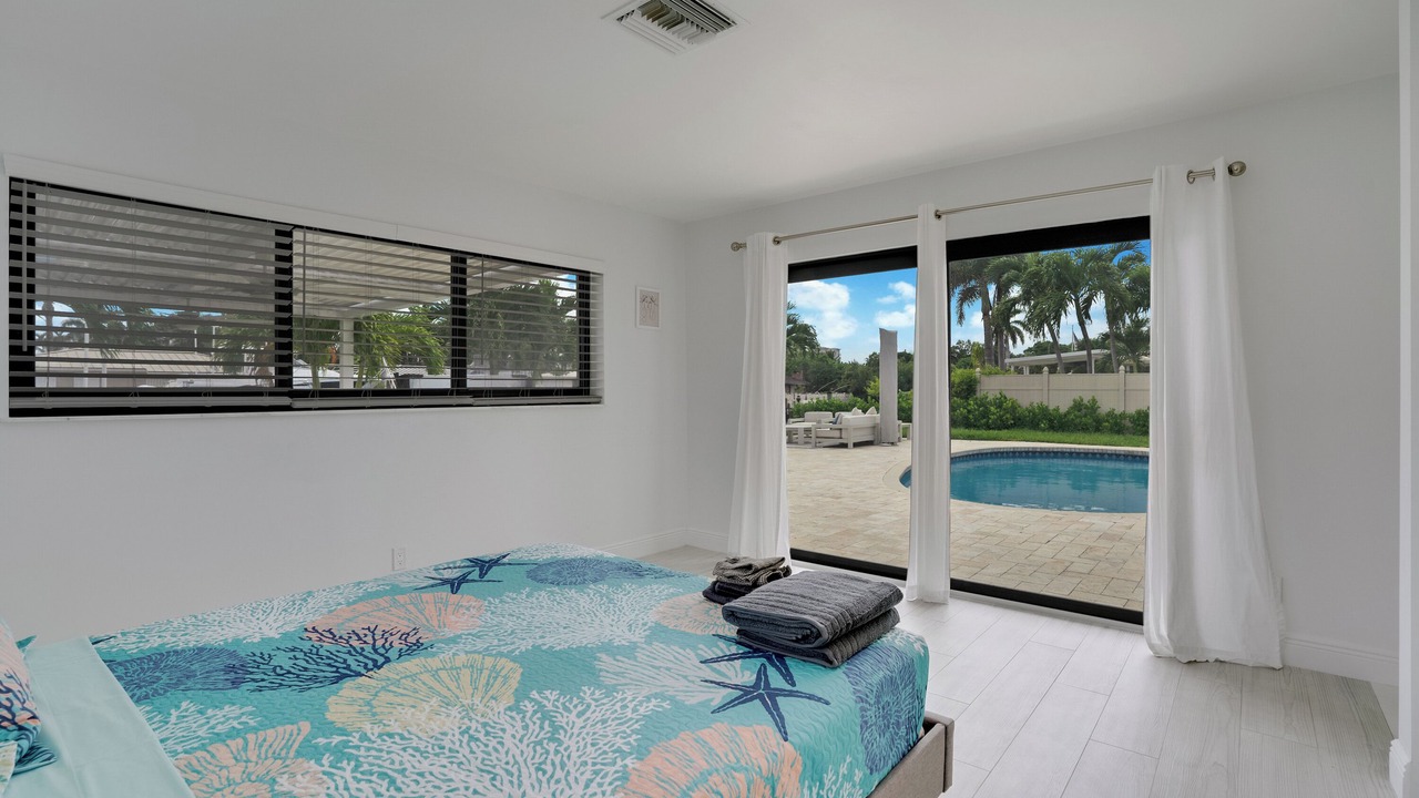 Photo of Bedroom in Harbor Village