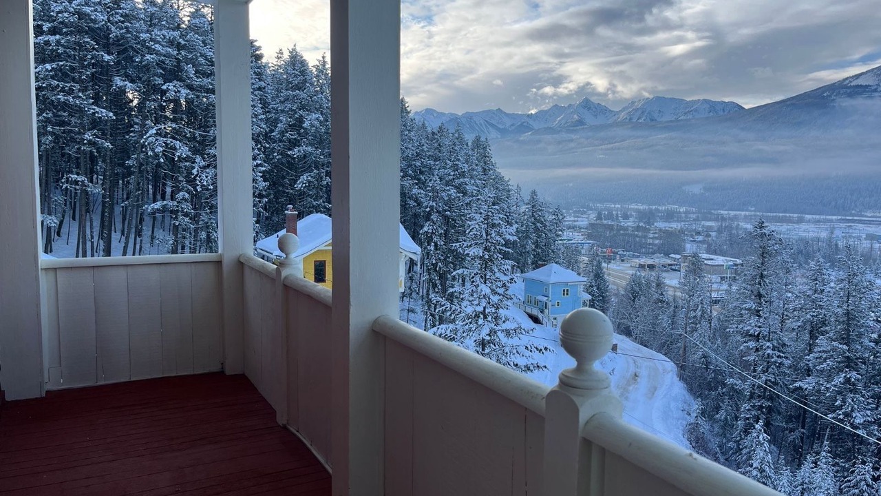 Photo of Patio Balcony in Golden