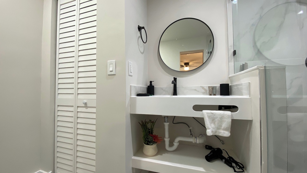 Photo of Bathroom in Palm Beach Gardens